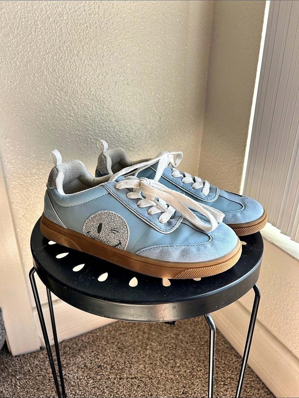 Joe Boxer Glitter Smiley Face Sneakers Blue & Silver 3